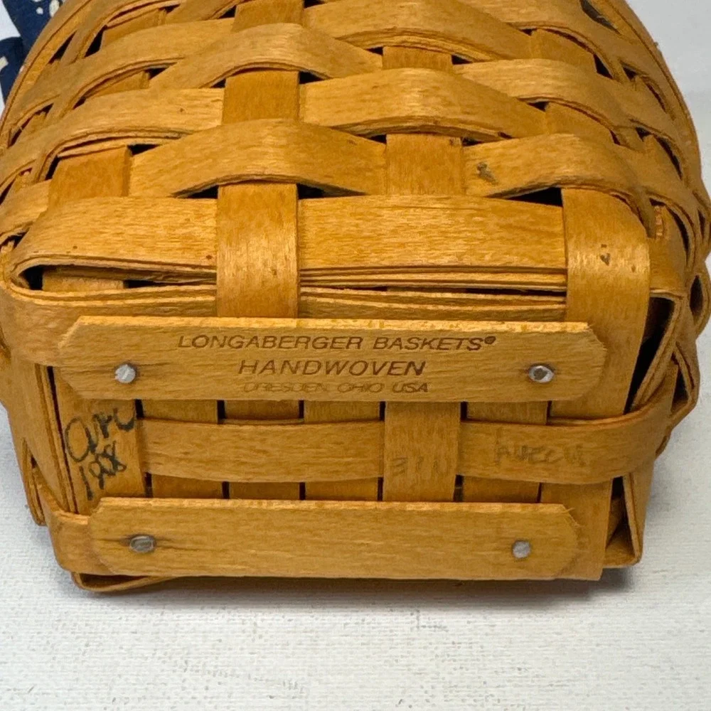 Longaberger Wall Basket 1988 Brown Navy Blue Excellent Handwoven Floral Liner